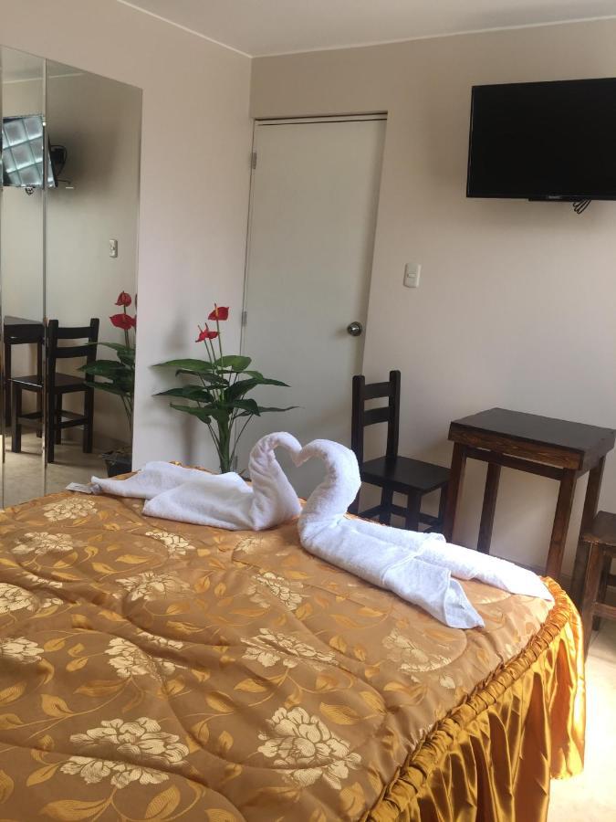 Hostal Suenos Brena Lima Exterior photo